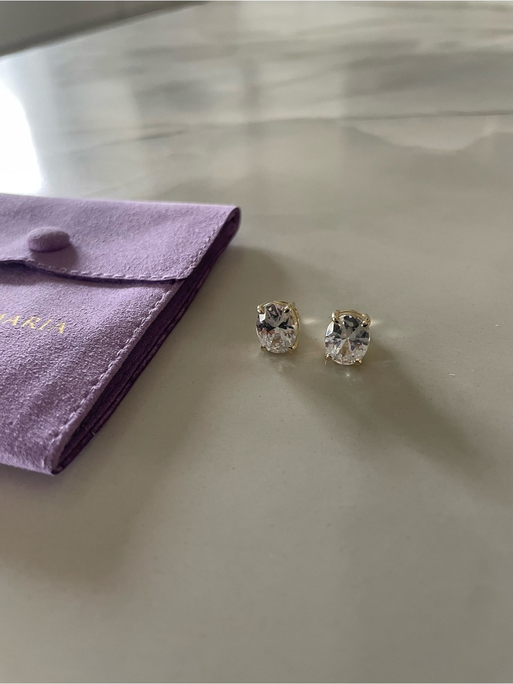 Melinda Maria Gold “Hello Gorgeous 10mm Studs” - Picture 6 of 7